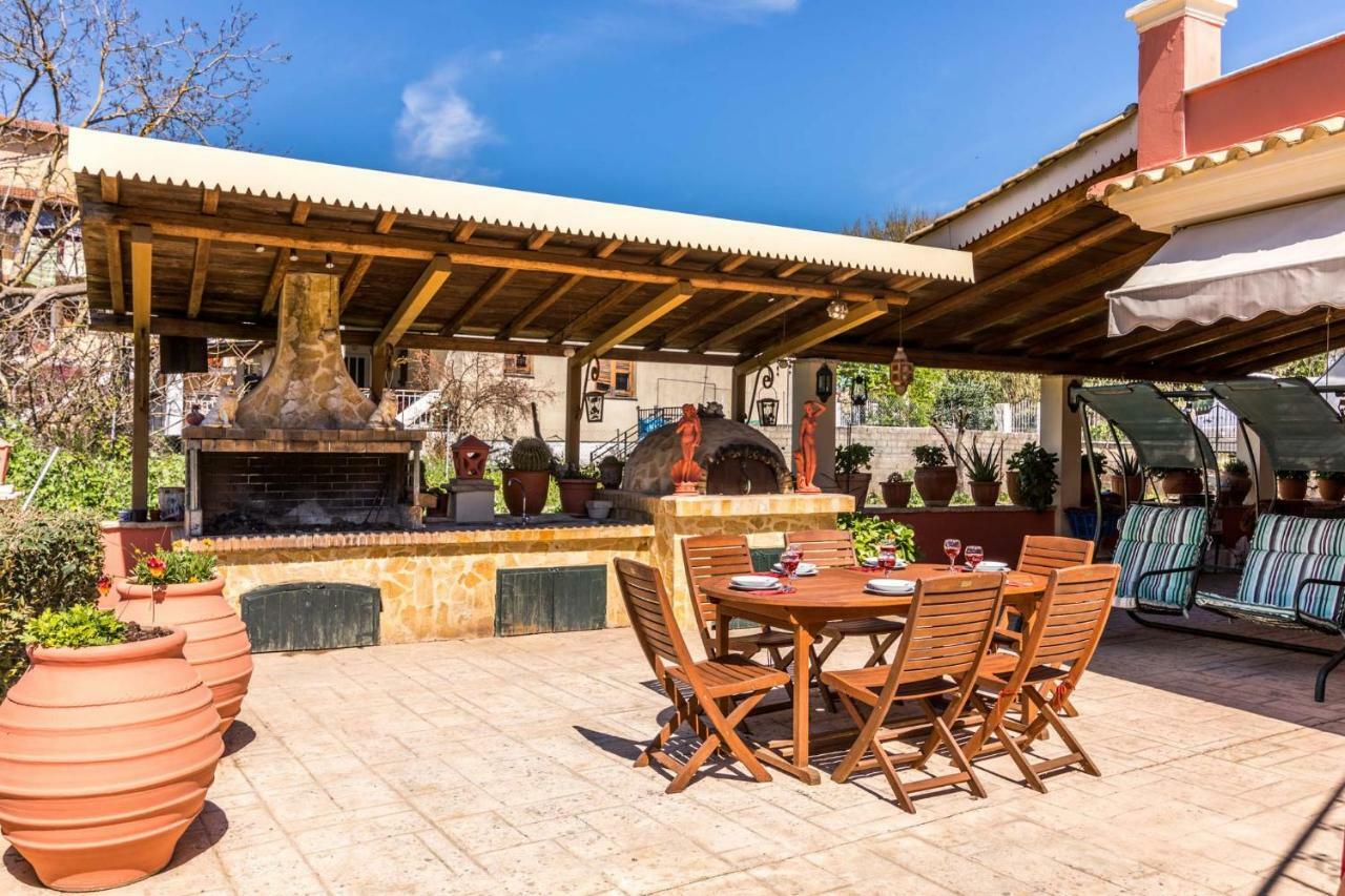 Antonela Sunshine Apartment By Corfu Escapes Perama  Zewnętrze zdjęcie